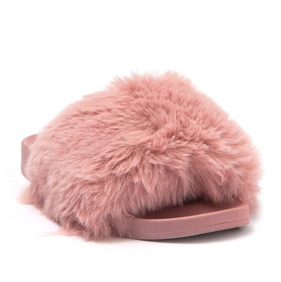 Furry Slides - Picture 2 of 6